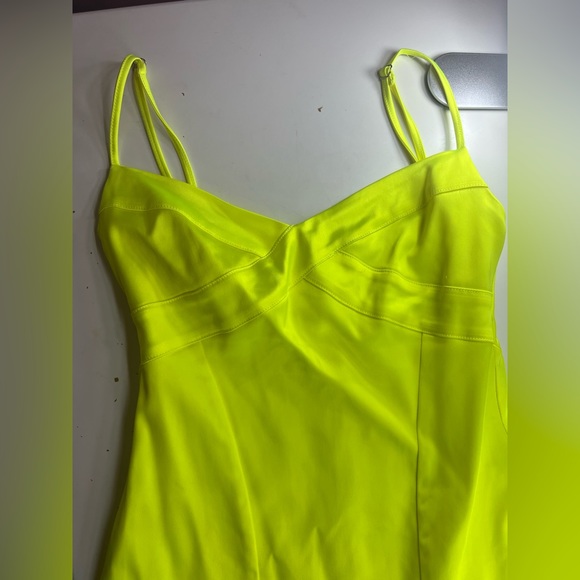 worn once! size xs! - Picture 3 of 3